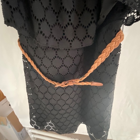 No Boundaries Lace dress - Picture 4 of 8